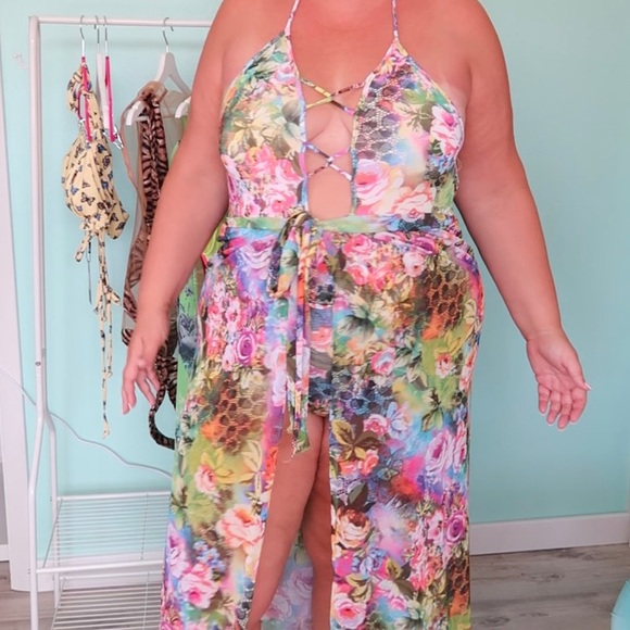 FashionNova Curve 2 piece sunset - Picture 2 of 6